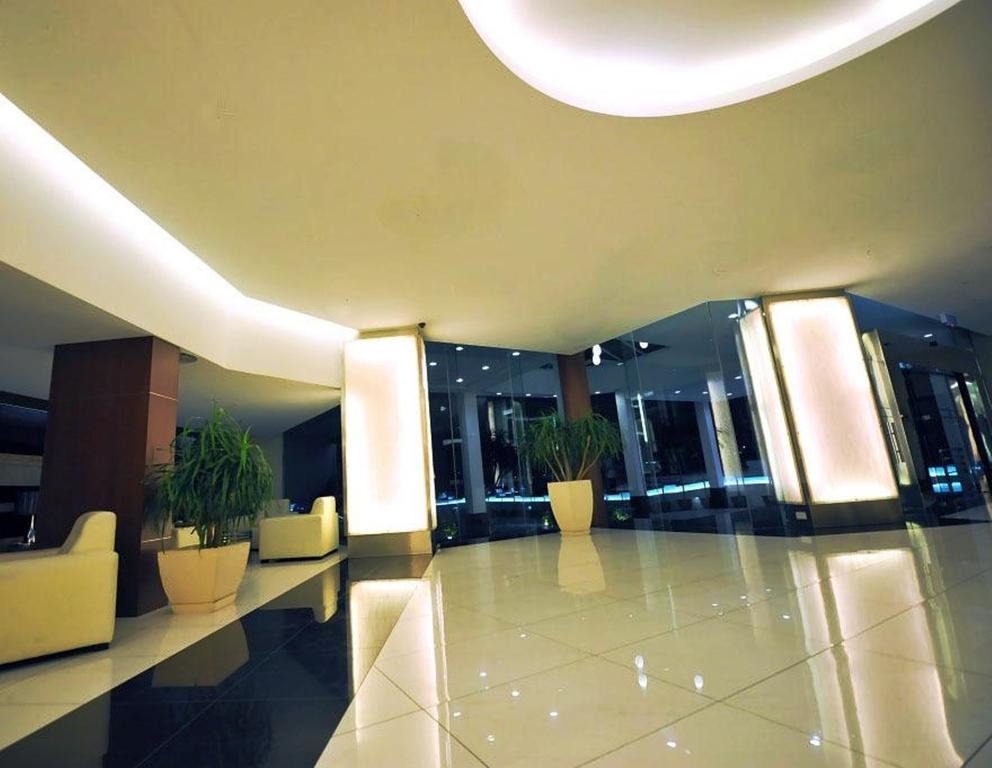 11@Century Hotel ยะโฮร์บาห์รู ภายนอก รูปภาพ