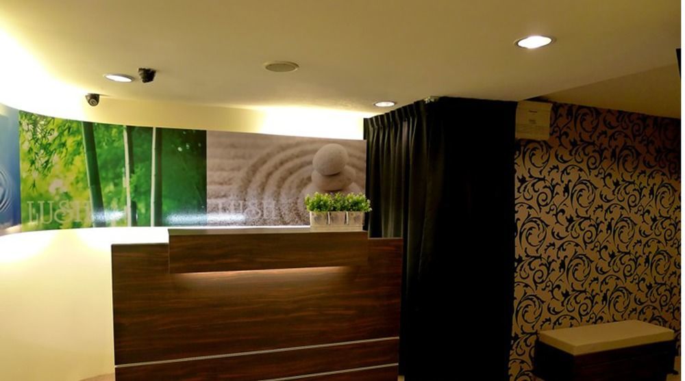 11@Century Hotel ยะโฮร์บาห์รู ภายนอก รูปภาพ